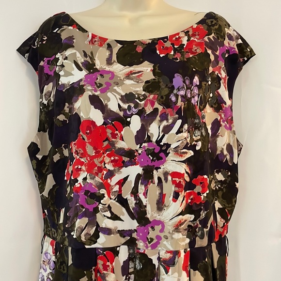 Alfani Spandex Blend Pleated Wide Bottom Dress - Picture 5 of 9